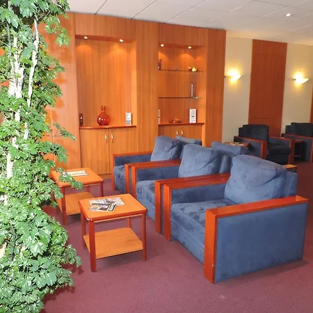 Ibis Styles Centre Gare מלון 3*