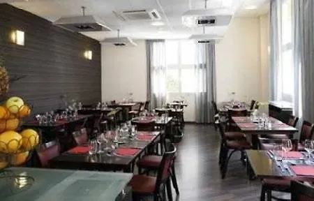 Ibis Styles Centre Gare Szálloda 3*