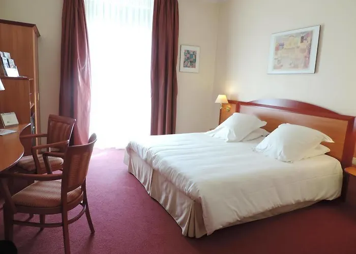 Ibis Styles Centre Gare فندق 3*