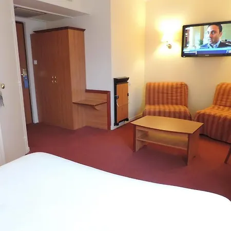 Ibis Styles Centre Gare 3* Ναντ