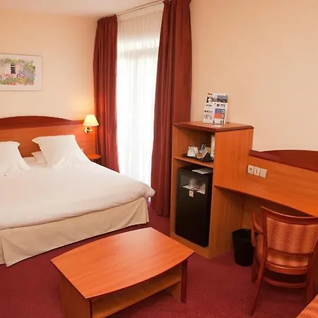 Ibis Styles Centre Gare 3* Ναντ